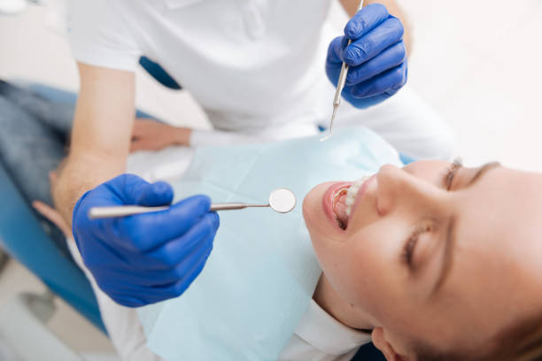 Best Tooth Extraction  in Sabetha, KS